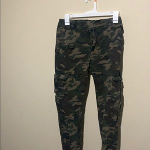 High waited camo pants